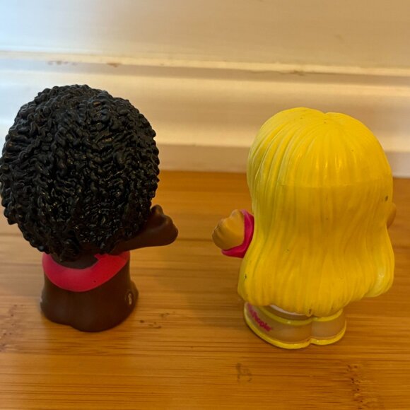 Fisher-Price Little People Toddler Toys Barbie Swimming Figure Set - Picture 2 of 5